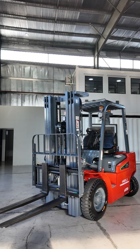 Heli Autoelevador H2 3700mm