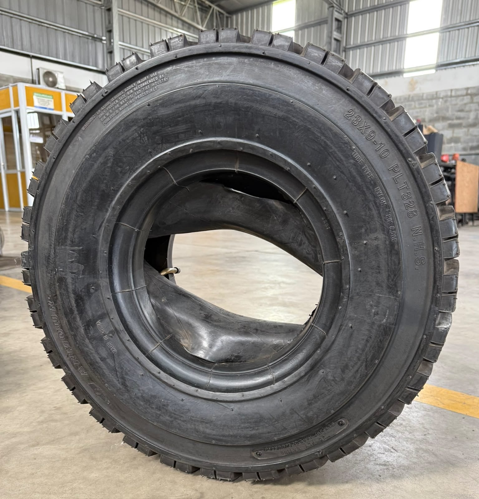 Armour Cubierta Neumatica 23x9-10