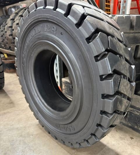 Rodaco Cubierta Maciza R2 650x10